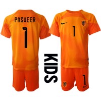 Camisa de time de futebol Holanda Remko Pasveer #1 Goleiro Replicas 2º Equipamento Infantil Mundo 2022 Manga Curta (+ Calças curtas)
